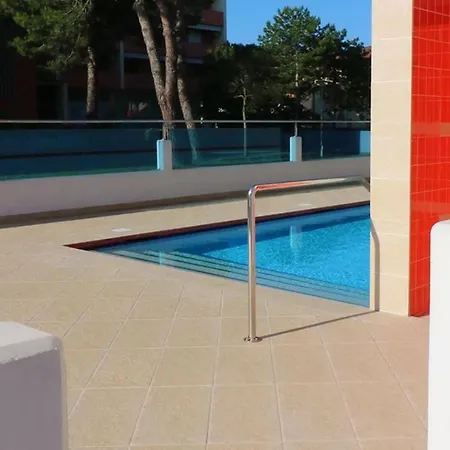 Spend Your In Our Beautiful Flat - Beahost